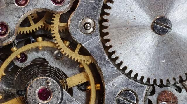 坤鹏论：经济危机是因为老百姓购买力不足？这个锅咱们不能背！