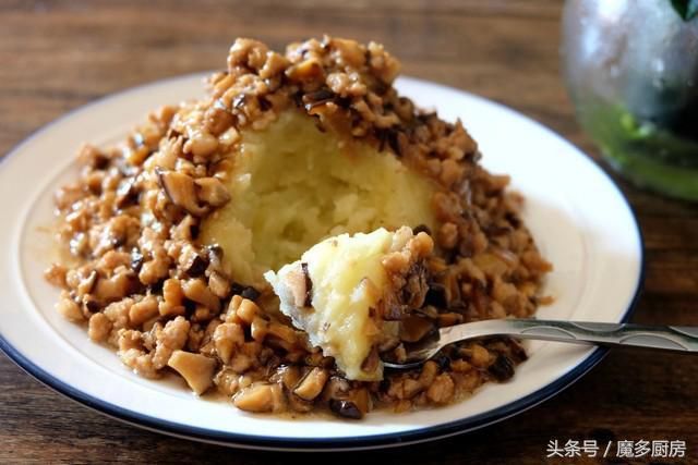 年夜饭菜单之香菇肉末土豆泥，制作简单营养好，大人孩子都爱吃！