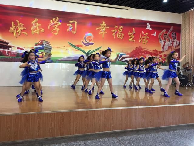 大丰区三龙镇丰富小学:谱写精彩人生 放飞中国