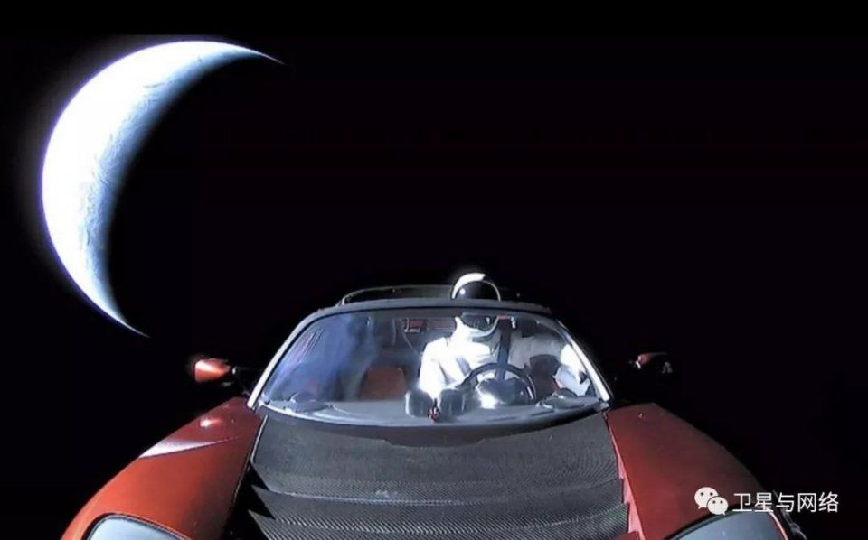 SpaceX又上头条!马斯克的卫星互联网项目即将发射，4425颗卫星202