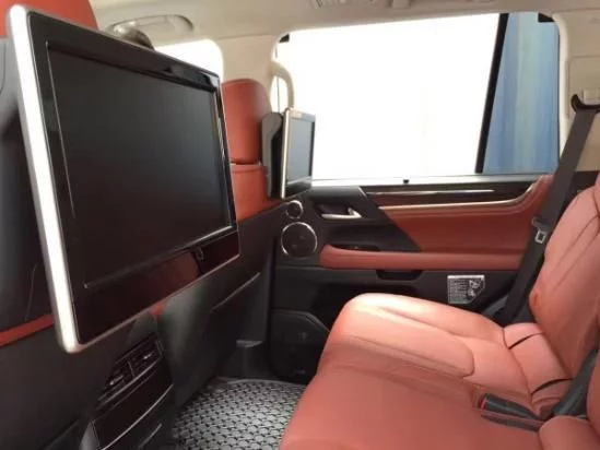 2017款雷克萨斯LX570 凌志透露出SUV野性特质