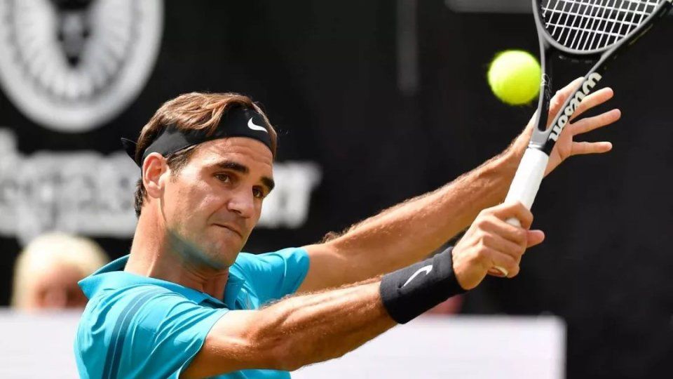 费德勒斯图加特半决赛将战克耶高斯 距返NO.1