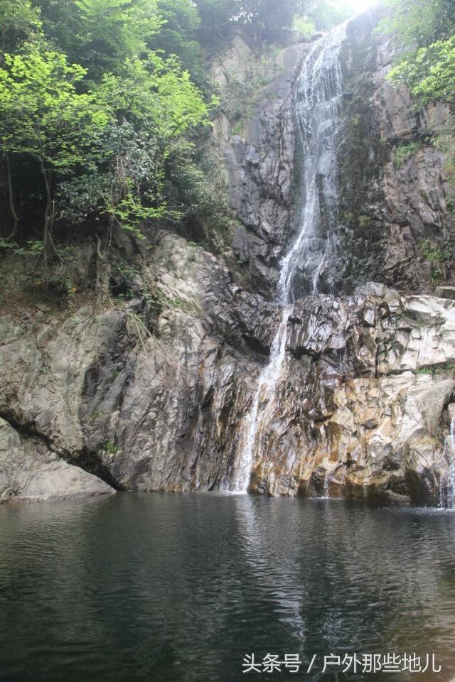 河南信阳浉河区浉河港乡白庙村一一仙女潭