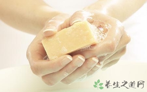 毒蚊子咬后用什么药好