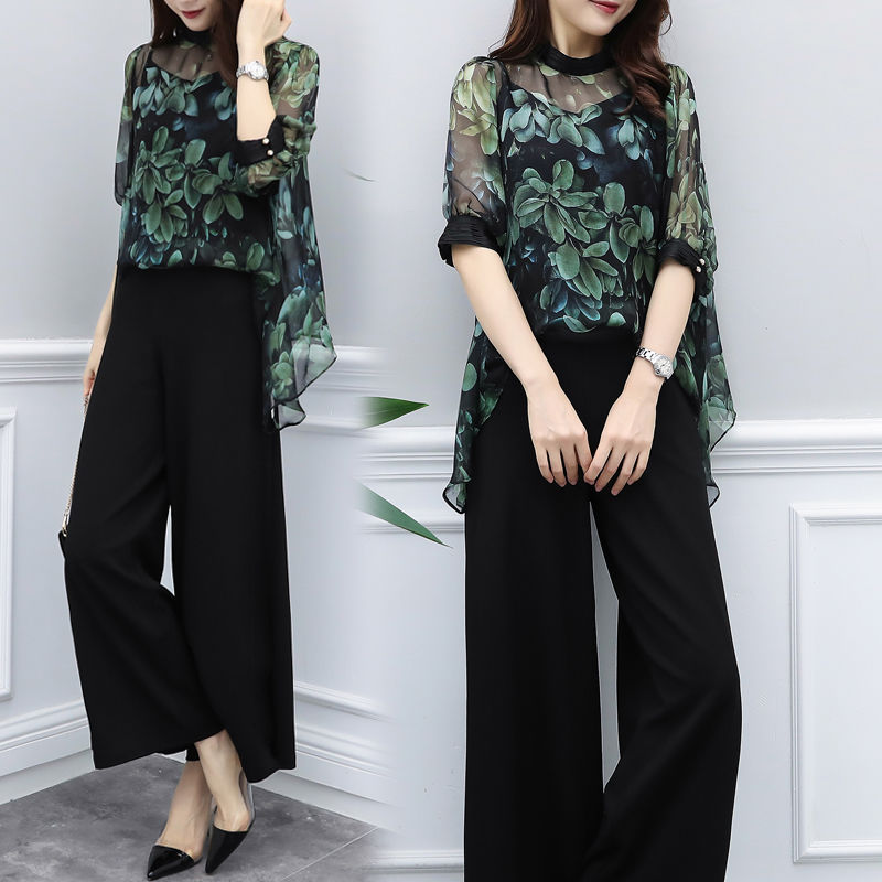 端午节去香港旅游,嫂子穿这样的阔腿裤套装,整