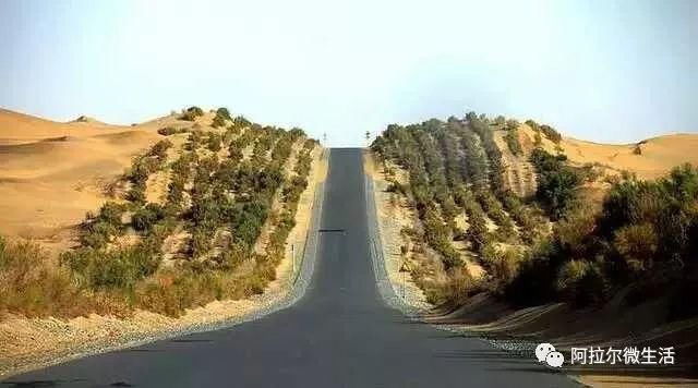 微重点自驾经典的塔克拉玛干沙漠公路
