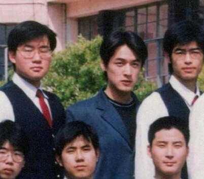 明星出道前学生时期照片,看看是不是比普通人