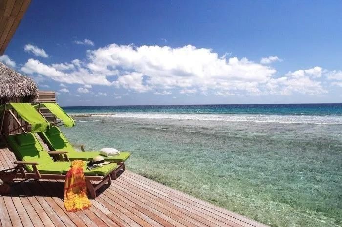 选择\＂海岛蜜月\＂要谨慎，否则只能躺房间里看个破海!