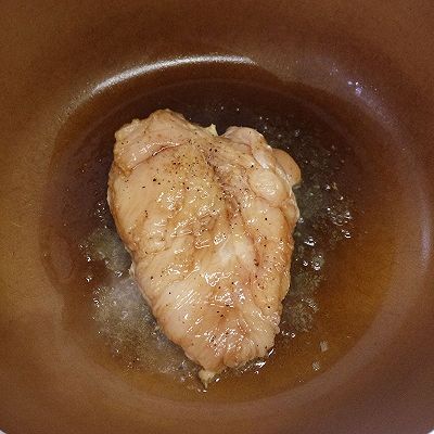 黑椒鸡肉凯撒沙拉