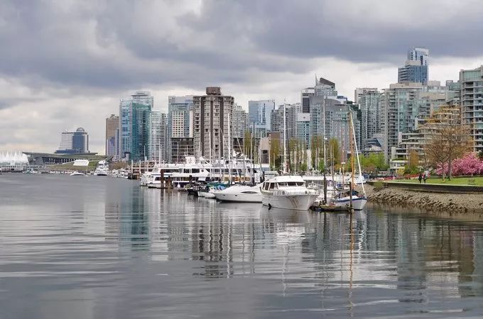 加拿大城市名字的由来,温尼伯的名字来的很真