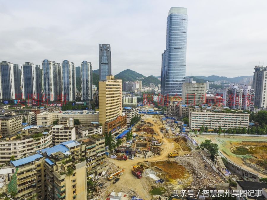 贵阳人民大道建设如火如荼,一条宽敞的大道在向人们走来