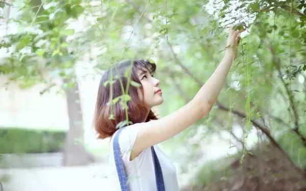 吸金力强,能麻雀变凤凰的四大星座女!