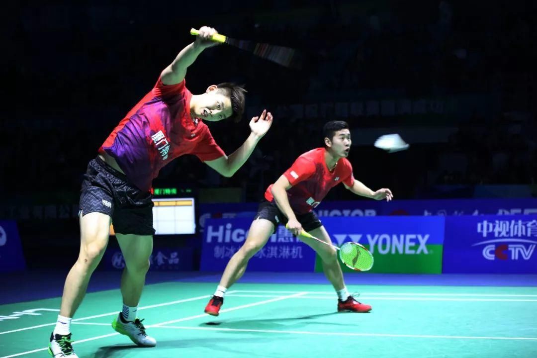 厦门特房再次斩获羽超联赛冠军!2017-2018羽