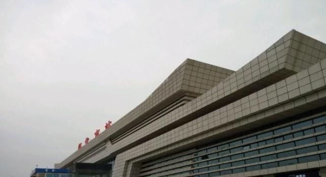 湖南第二大高铁站,面积17.2万平方米,有24个足球场大! FG电子app下载