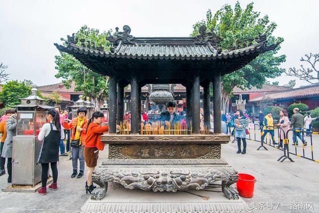 如果为中国的免费寺庙排个榜，潮州开元寺会是前3名！