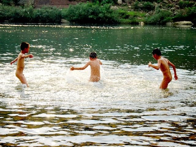 一个80后农村孩子的童年-吃喝玩乐