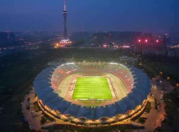 霸气!中乙升班马建6万人专业足球场,3年内落成