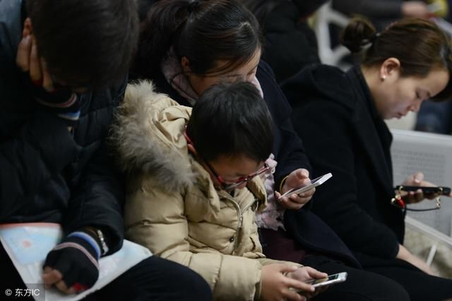 对过年氛围影响最大的一件物品