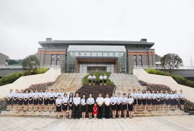 访资阳天立国际学校小学部校长赵静黎