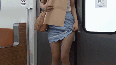 纯真,电车,教师,全职太太.AVI_【快资讯】