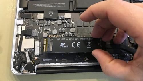 苹果官方11售价