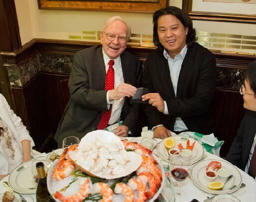 拍下巴菲特天价午餐,后来的他们怎么样了?