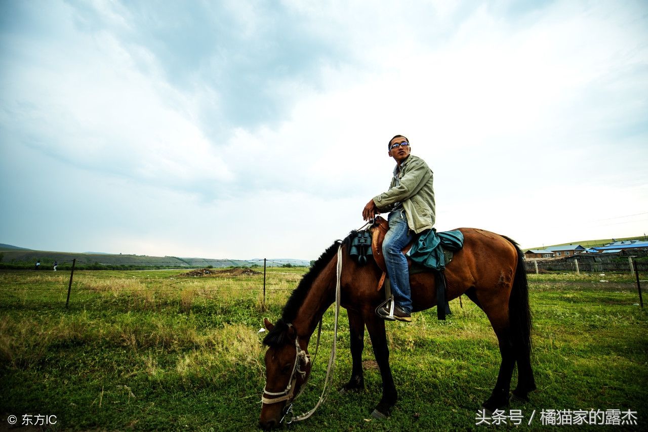 这是省份大的吓人，一天一夜的火车都走不完，妹子还很有特点!