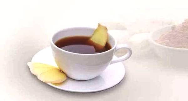 身体湿气重?女人经期记住2件事,可减少湿气,还