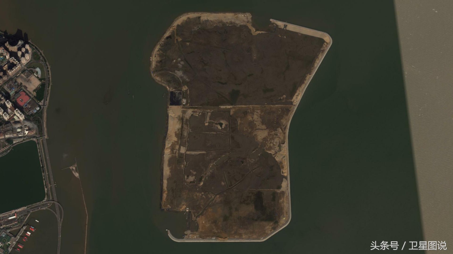 港珠澳大桥!人工岛从无到有，东亚基建狂魔名不虚传