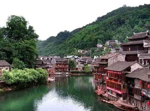 中国最失败景区:在最火的时候收取门票，结果现在免费开放没人去