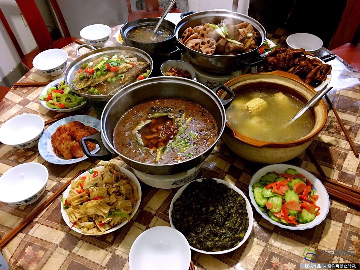 年见·2018 | 朋友圈里的年夜饭