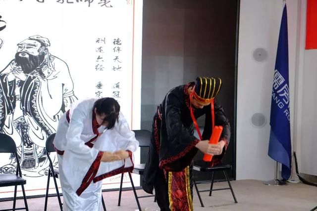 根植于独特的儒家文化内涵 临沂儒房融科拜师