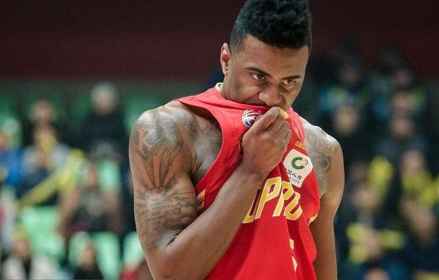 CBA最差水货外援出炉!场均8+5再不换人季后