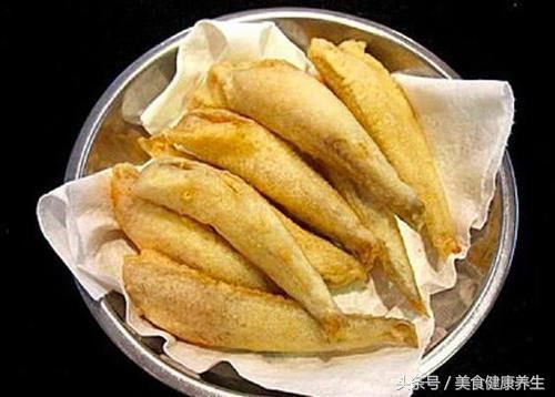 老公每次喝酒的时候都喜欢吃这道菜,简直百吃不厌,味道一级棒