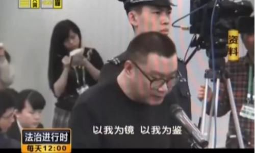 因《纤夫的爱》走红，曾6登春晚，51岁的他为生计只能餐厅卖唱