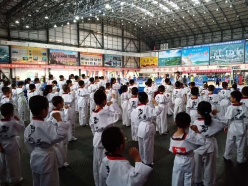 走进咸阳彬州市跆拳道