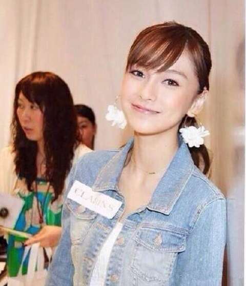 杨颖早年前照片 清纯美丽 如今判若两人