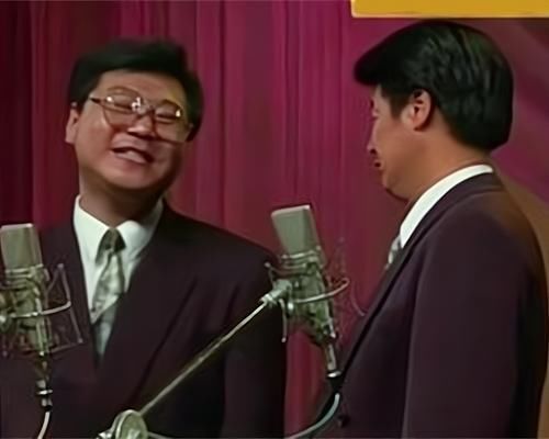 《我和我的家乡》范伟再次证明，离开赵本山是对的，要靠实力说话