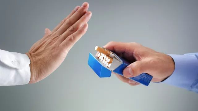 红酒、陈醋、木耳不能软化血管!靠谱的做法是这 4 招