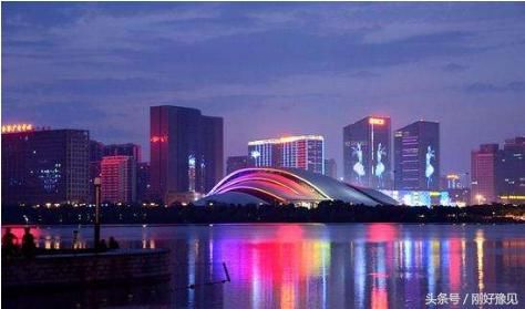 我国最“霸道”的省会城市,集结全省的资源发展自己,进步还算快