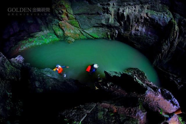 安徽洞穴探险队--探秘六百丈洞穴,发现神秘生物巢穴