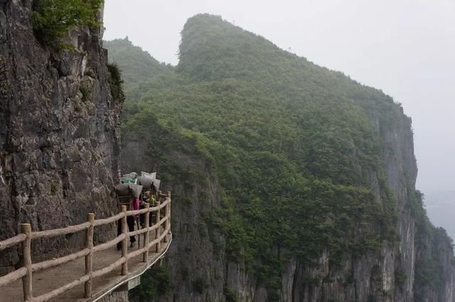 你敢去试试吗？湖北这13处地方绝对惊险、刺激，让你玩一把心跳！