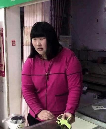 朱之文女儿胖成200斤，明明他们日子越来越好了，却把娃养废了