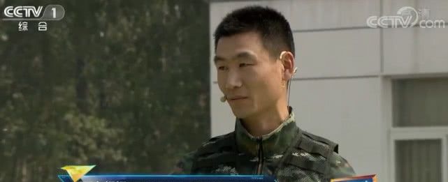 战场上被狙击手瞄准,Z字跑法能否躲子弹?这个中国军人给出答案 og东方馆的首页