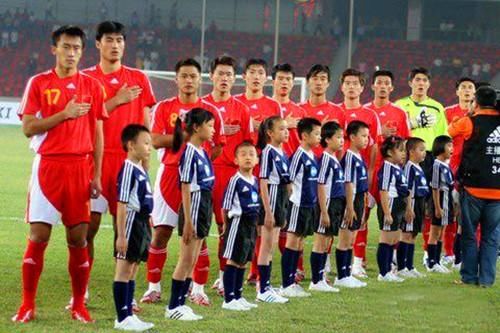 太牛了,印度早就踢进过世界杯,只因足联的这项