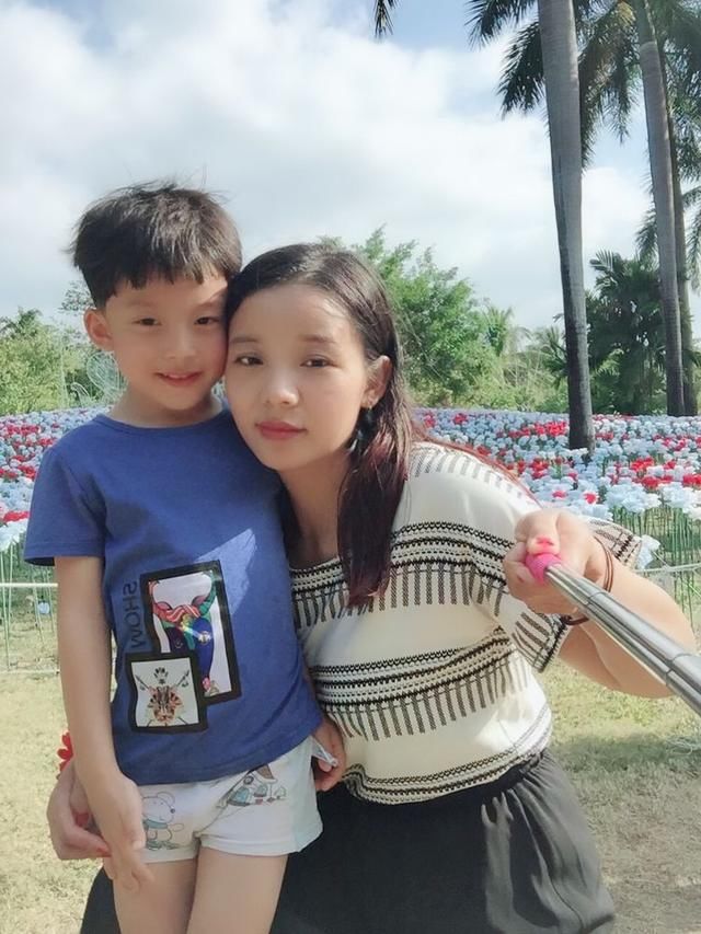 一家人甜蜜的三亚亲子游