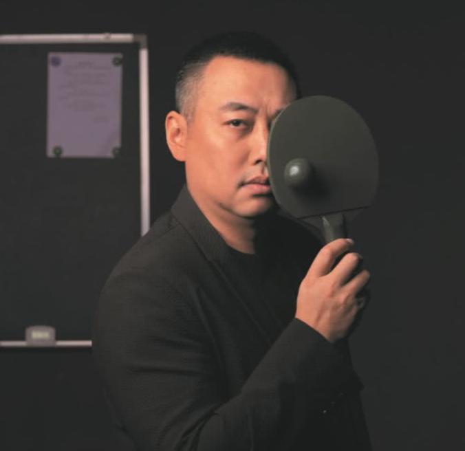 瞧!这个不懂球的胖子,国家乒乓队的最强大脑