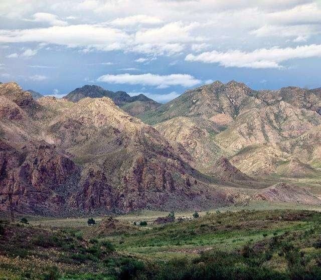 中国在俄罗斯有块飞地: 唐努乌梁海如何渐行渐