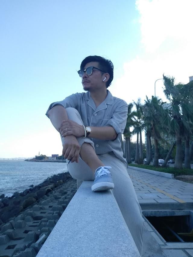 锤子科技拆开变成5个团队,每个都是20亿估值