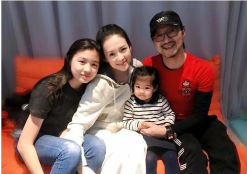 章子怡被曝怀孕,媒体求证,得到8字回复